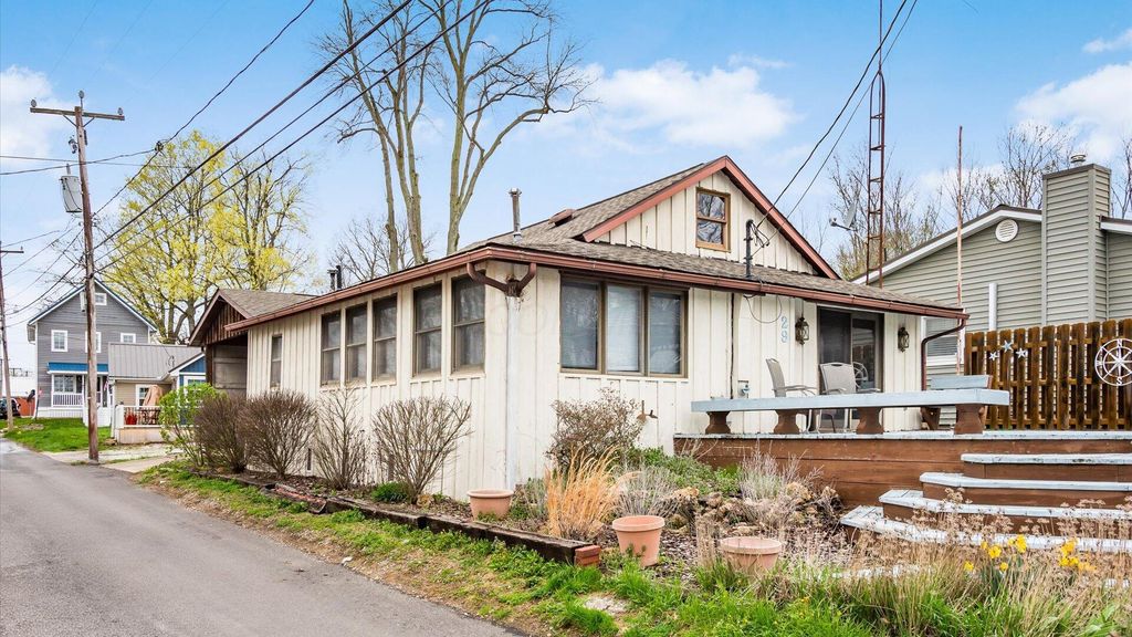 Real estate listing image