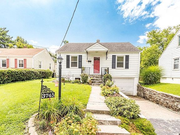 3rd image of 3745 Charloe Ct