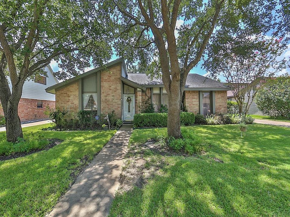 1st image of 21223 Park Royale Dr