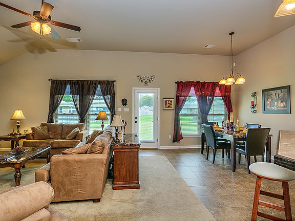 4th image of 38219 Coral Reef Ct