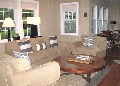 9 Towd Point Rd — Photo 10