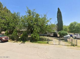 360 Sleepy Hollow St, El Paso, TX 79932