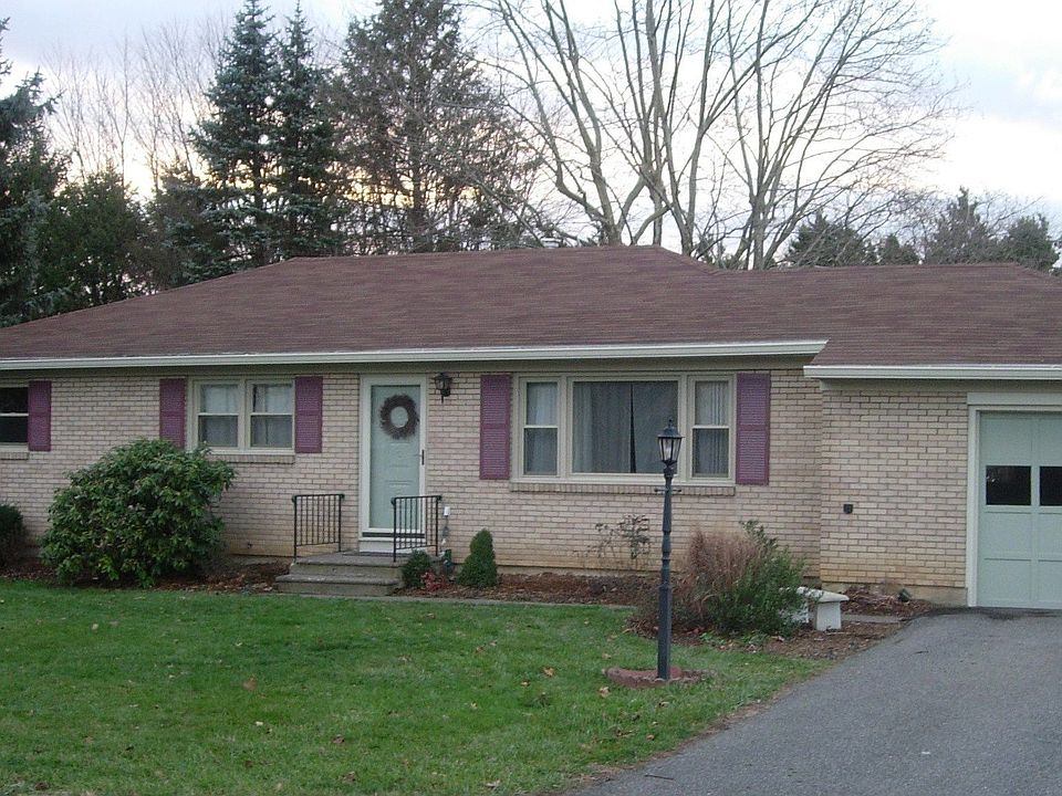 1st image of 4430 Charles St
