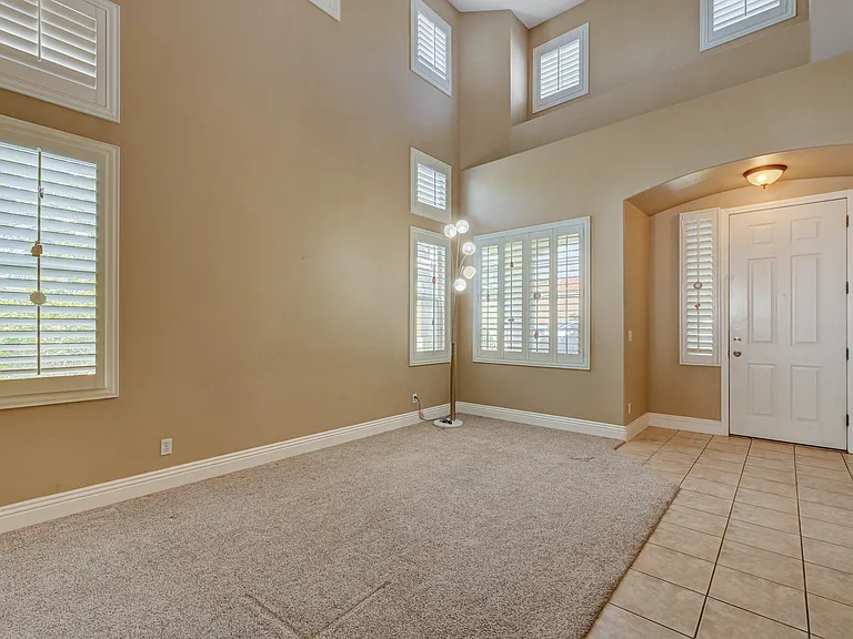 3412 Mountain Park St — Photo 4