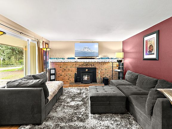 5th image of 8609 114th Street SE