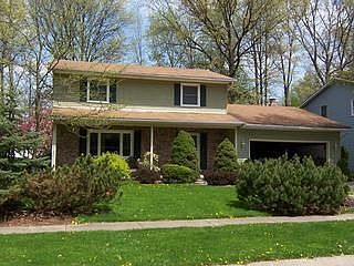 2nd image of 1013 Washington Dr