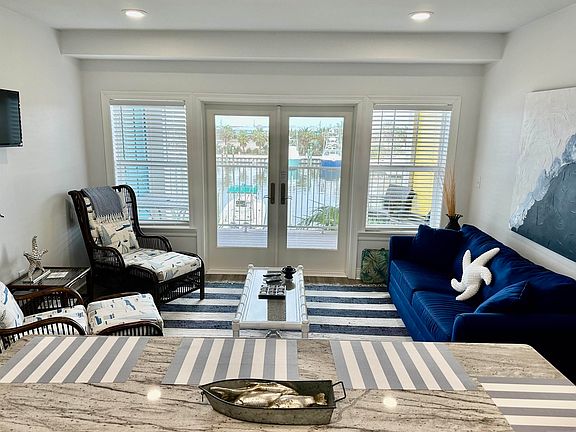 3rd image of 120 Carmen Ln #24