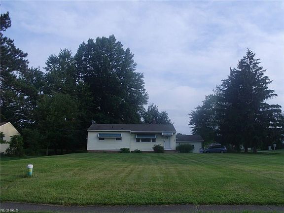 2nd image of 17935 Shurmer Rd