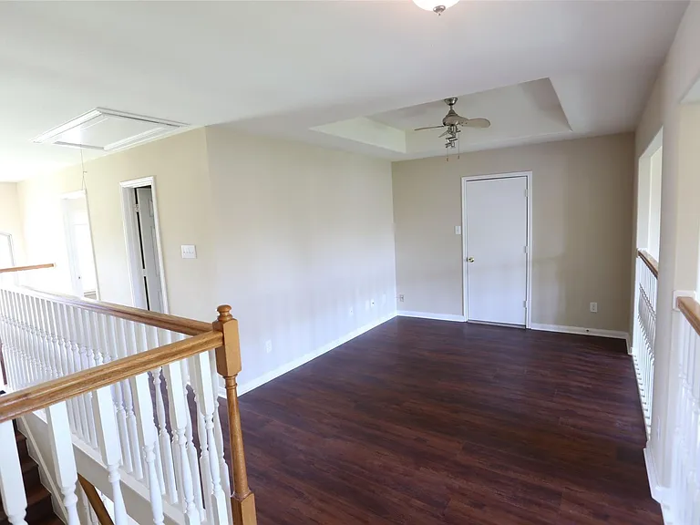 3327 Summerwood Ln — Photo 25