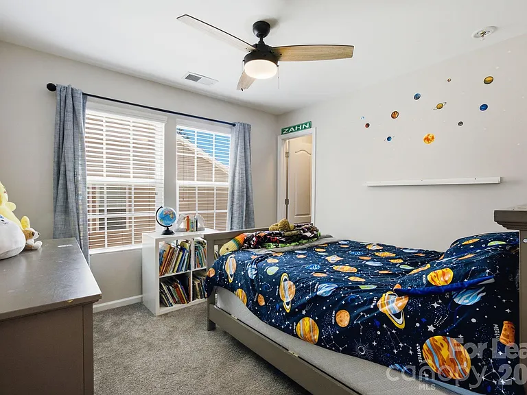 7037 Broughton Ln — Photo 22