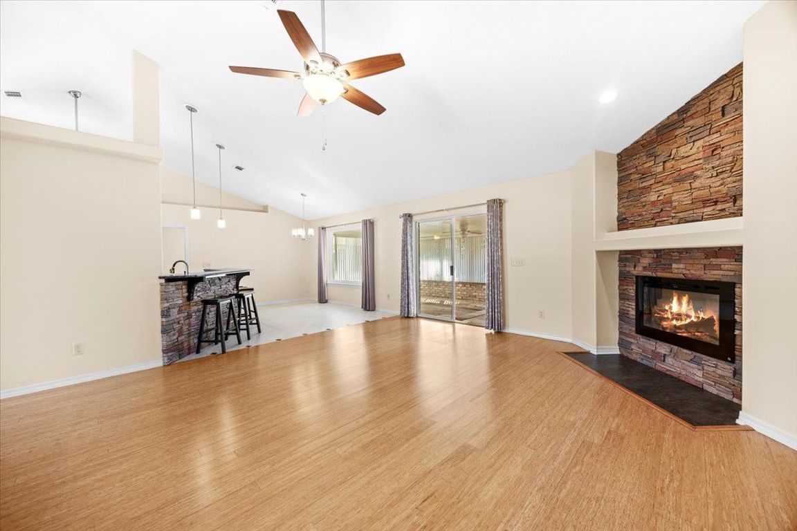 next background image