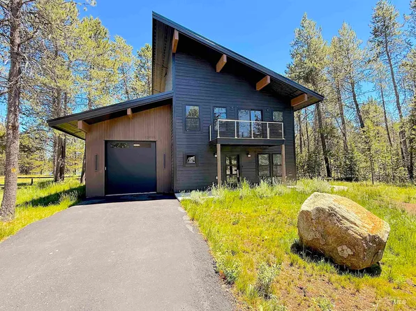 12910 Dawn Dr, Donnelly, ID 83615