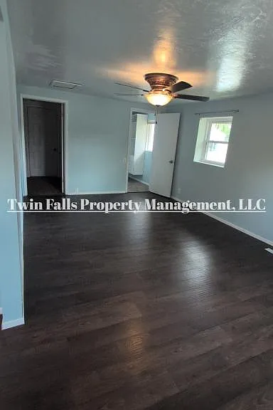 3073 Vickie Ln — Photo 21