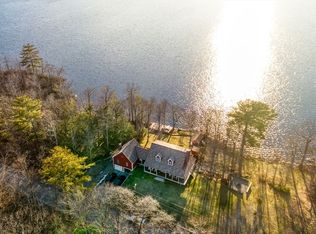 162 S Shore Rd, Pascoag, RI 02859
