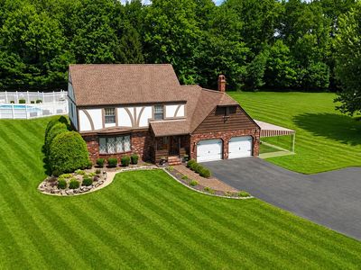46046 Lori Ln, East Liverpool, OH, 43920