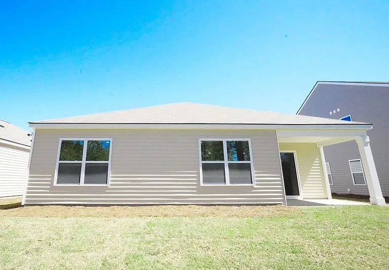 433 Coconut Dr — Photo 5