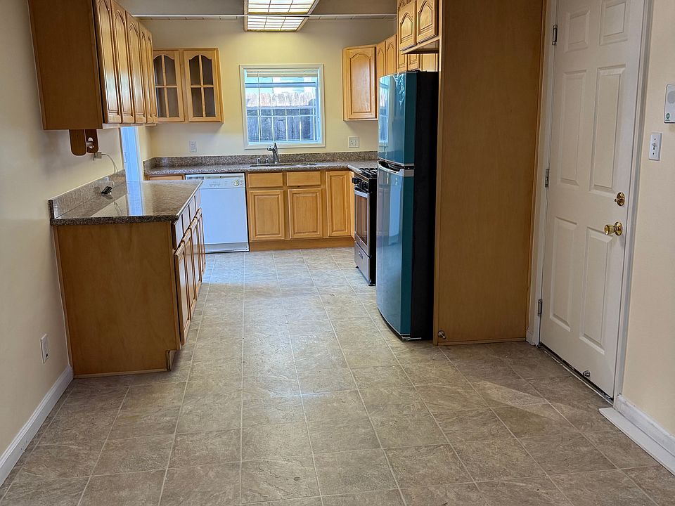 2nd image of 1624 Marlesta Rd