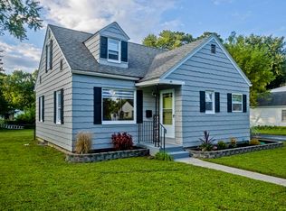 49 Fairview St, South Hadley, MA 01075