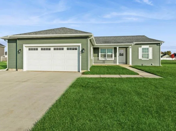 406 Phillips AVENUE #Lt22, Walworth, WI 53184