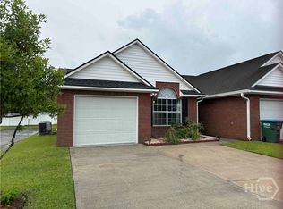 136 Towne Park Dr, Rincon, GA 31326