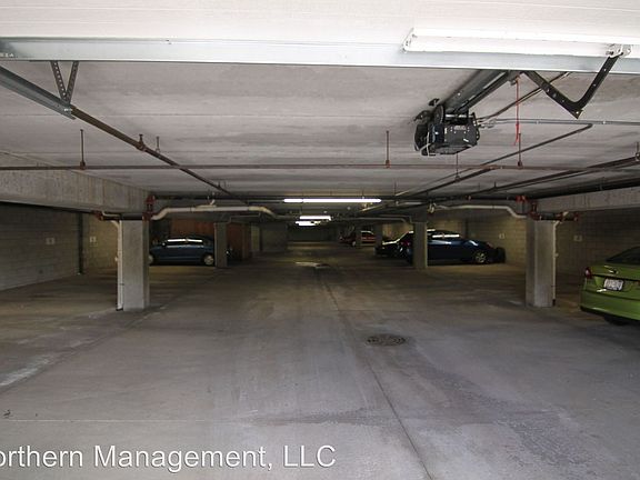 4th image of 2030 Chateau Ct APT 3
