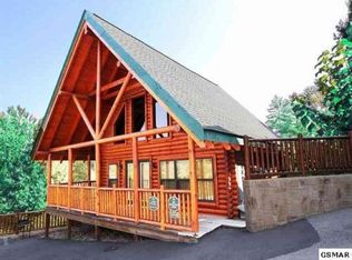 1719 Summit View Way, Sevierville, TN 37862