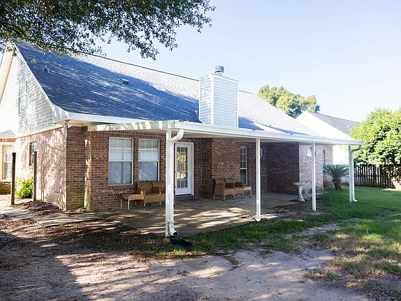 2nd image of 115 Belton Dr