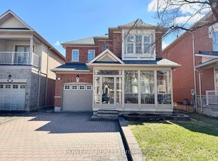119 Gauguin Ave, Vaughan, ON L4J9J4