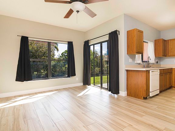 3rd image of 1251 Marquise Ct #1251