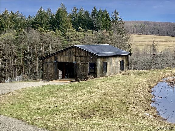 3rd image of 6451 Java Lake Rd