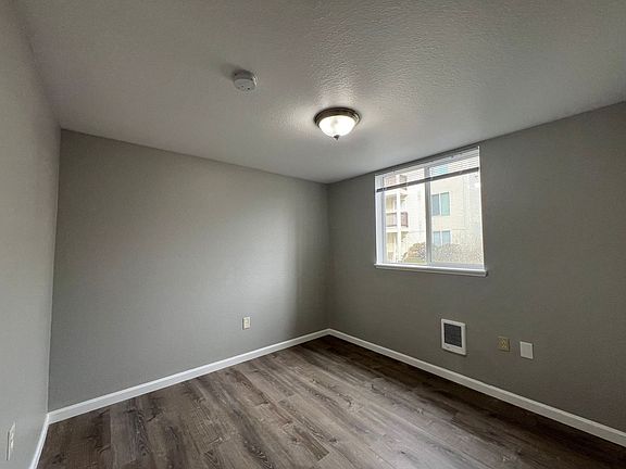 2nd image of 312-318 SE 160th Ave #312-05