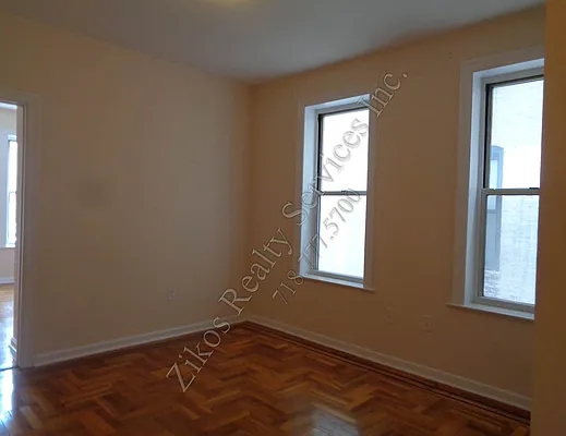 Rented by Zikos Realty Services | media 7