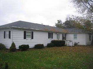 209 West St, Penfield, IL 61862