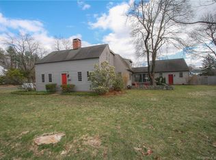 124 Hubbard St, Glastonbury, CT 06033
