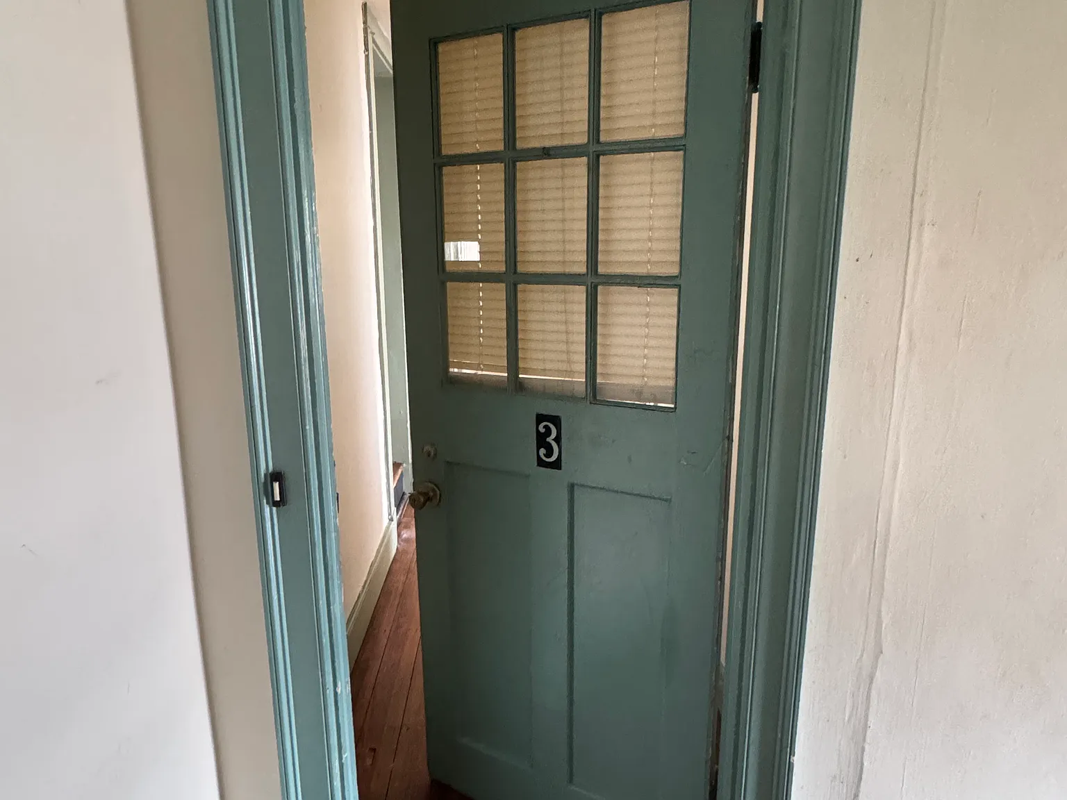 2 bed, $1,800 — Photo 1