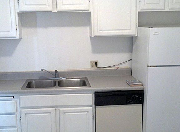 1419-kitchen_10032014