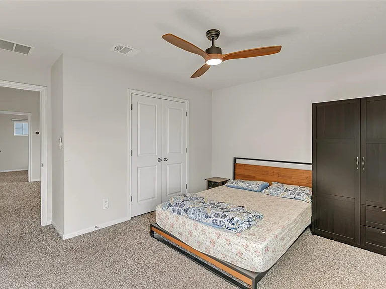 223 Balsam St — Photo 24
