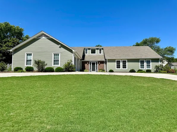 217 Oakview St, Florence, AL 35633