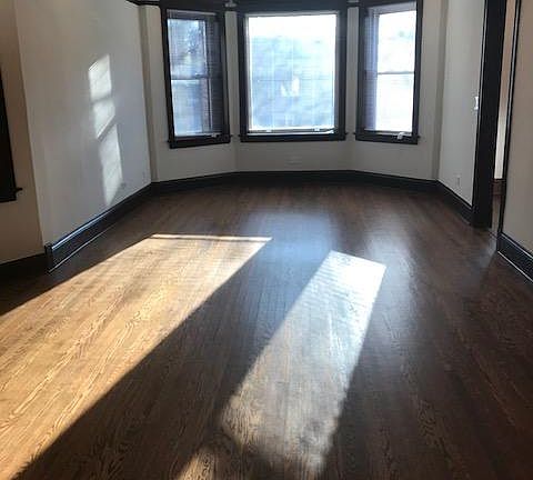 3rd image of 3739 N Magnolia Ave #2