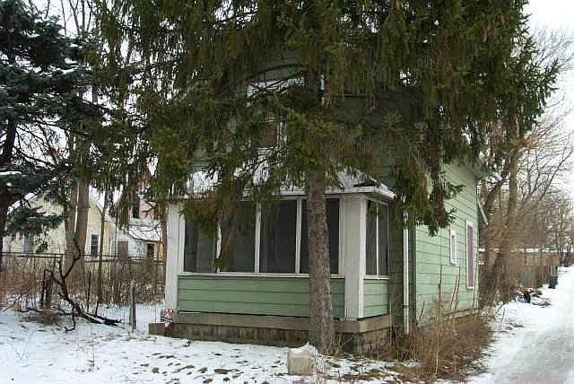 1st image of 3017 NW Barnes Ave