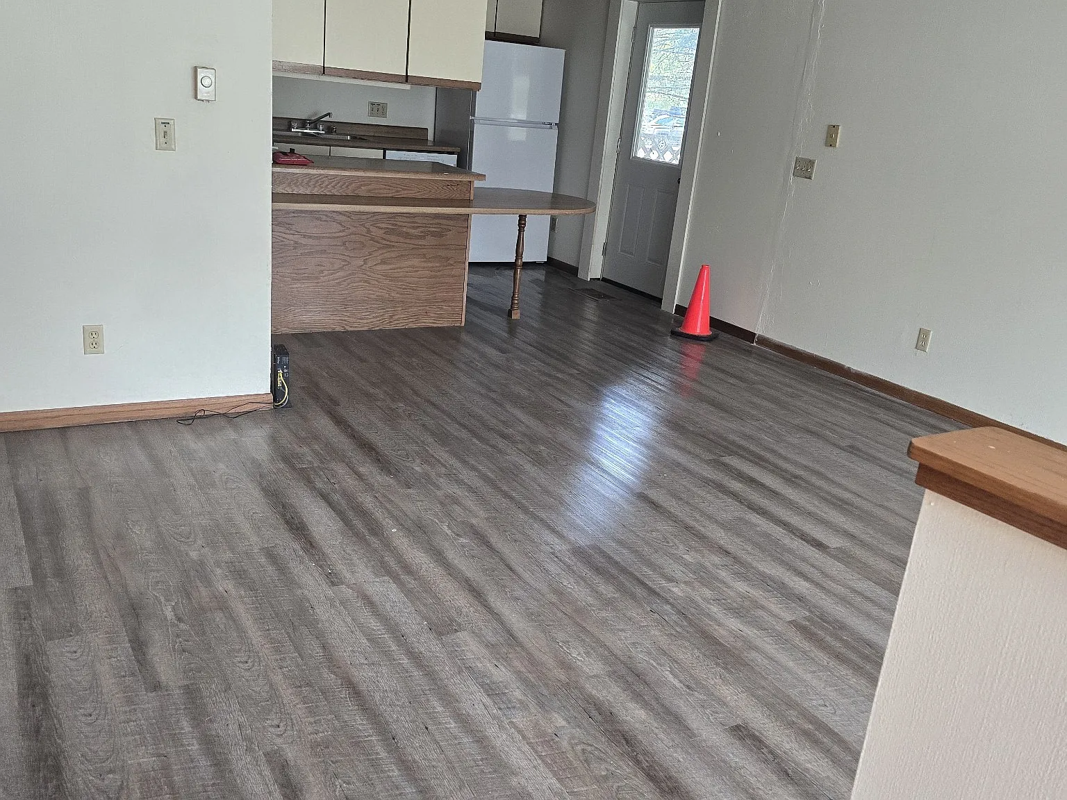 3 bed, $1,295 — Photo 3