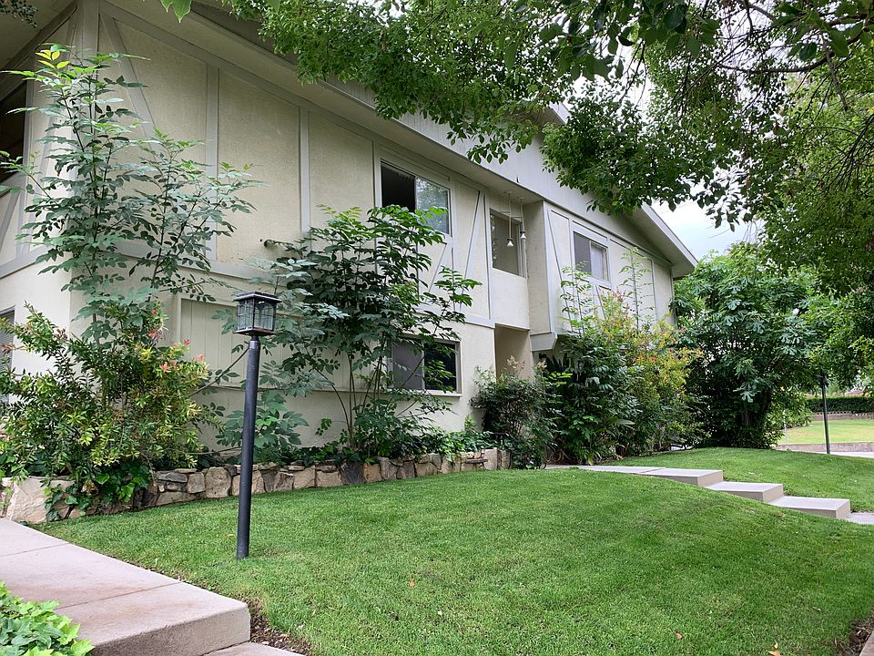 1st image of 11261 Bellaire St APT C