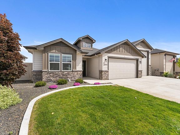 3rd image of 2094 W Ibis Dr