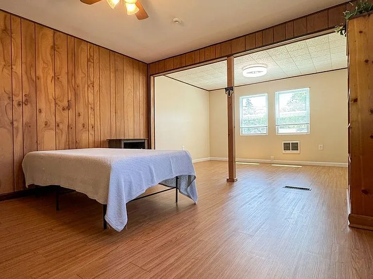 3730 Knights Rd — Photo 13