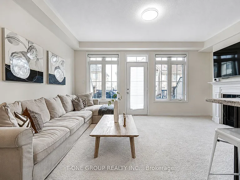 27 Sharbot Ln — Photo 6