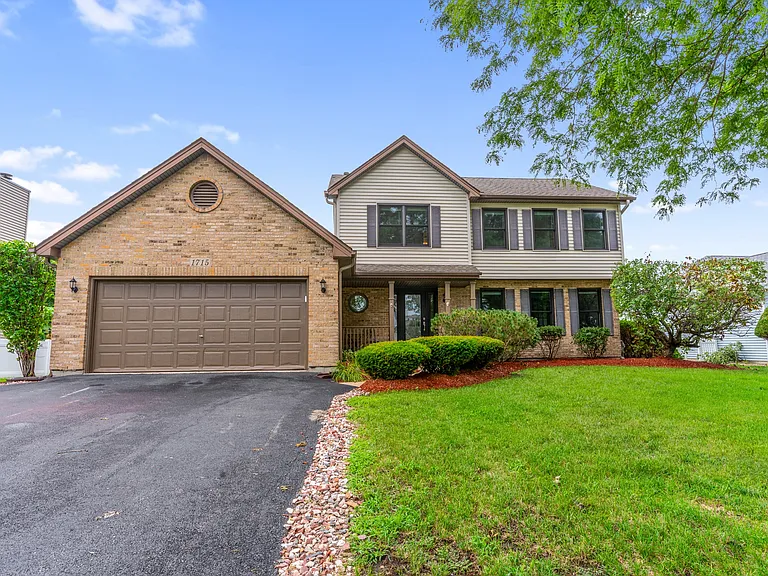 1715 Chestnut Hill Rd — Photo 1