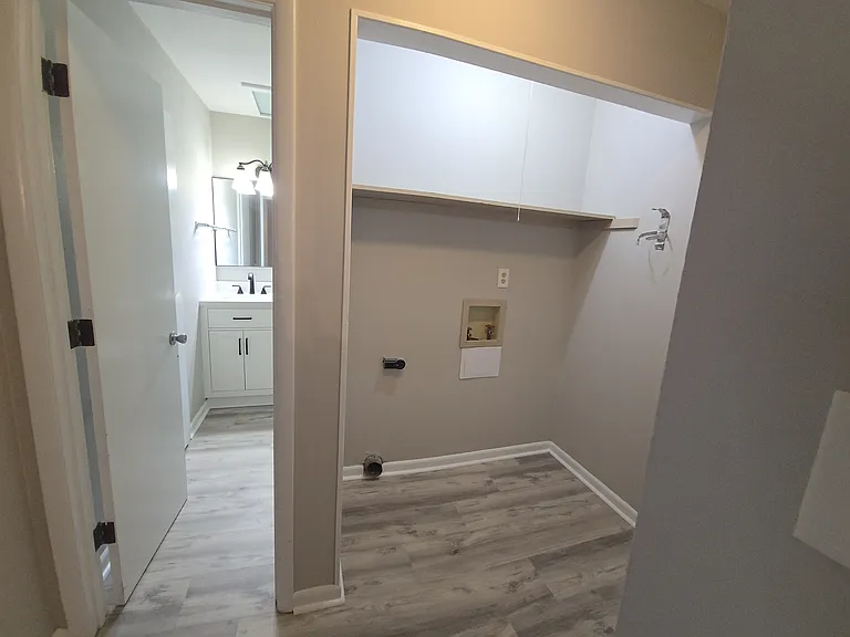 17 7th St #2 — Photo 32