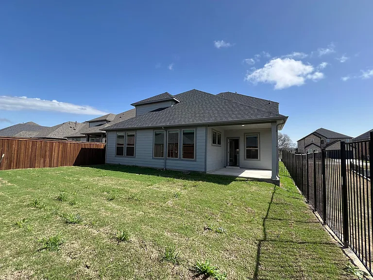 2517 Clearspring Dr — Photo 22