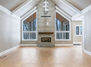 160 Sumcot Dr, Trent Lakes, ON K0L 1J0