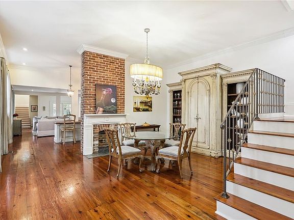 5th image of 6035 Pitt St